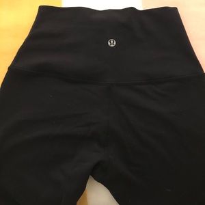 Lululemon wunder under foldover leggings sz 6